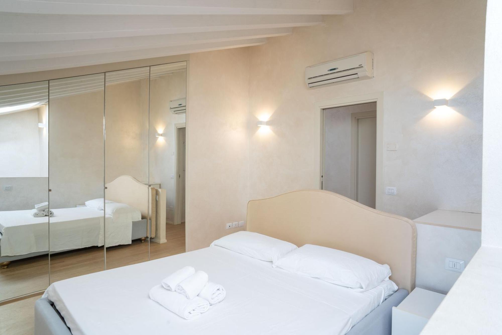 Appartamento Attico Lumine Desenzano del Garda